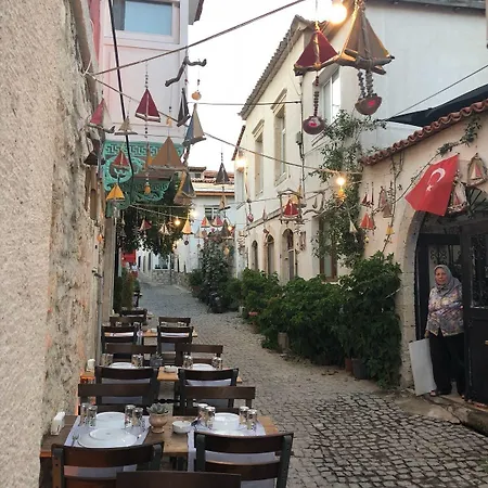 فندق Livan Deluxe