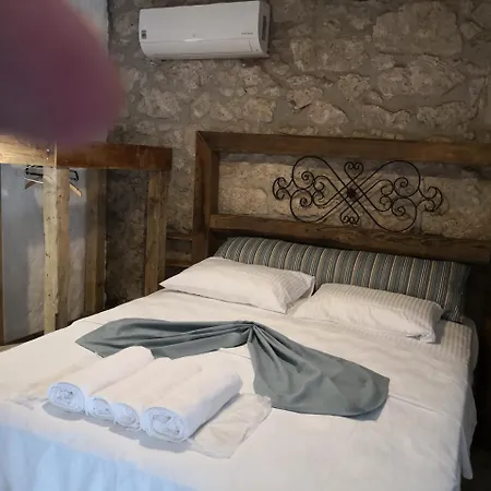 Hotel Livan Deluxe