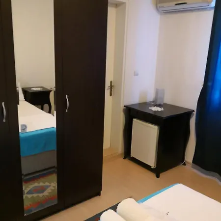 Livan Deluxe Hotel