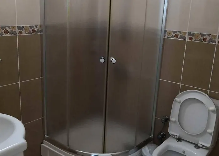 Livan Deluxe Отель