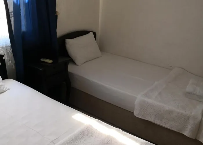 Отель Livan Deluxe